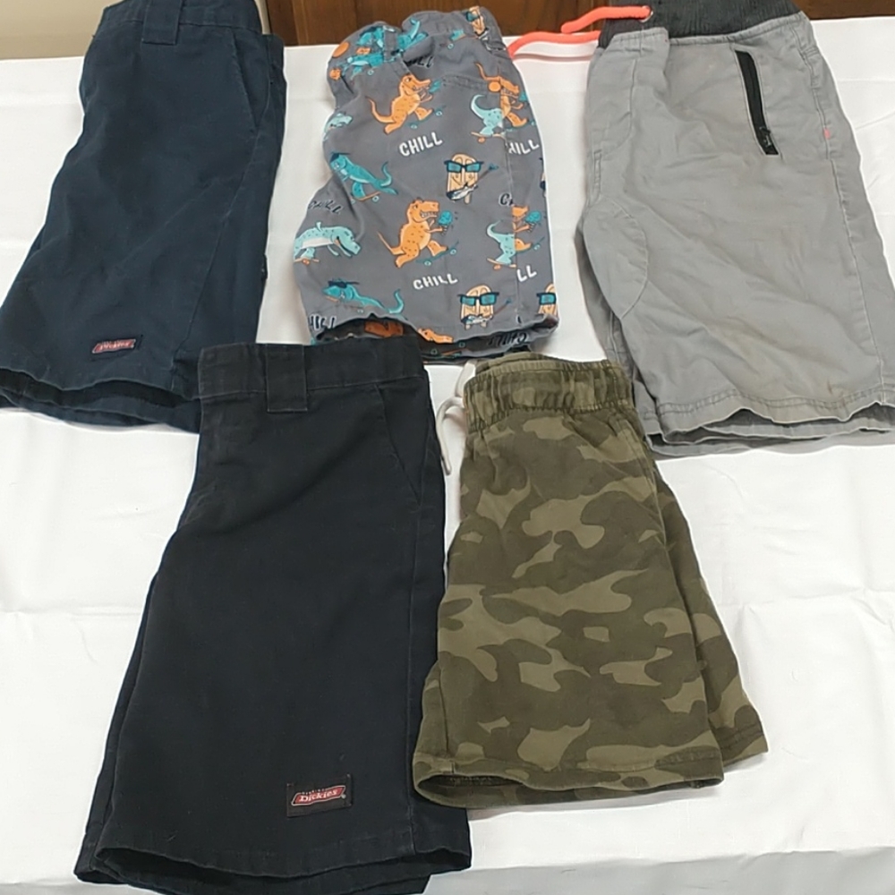 Boys Shorts LOT 6/7 Small
